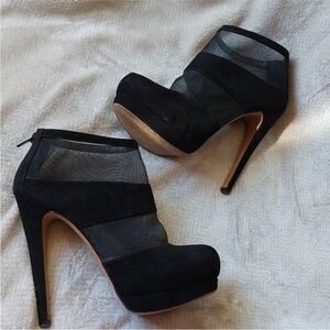 Aldo Allum mesh and velvet stiletto platform heels size 8.5 black